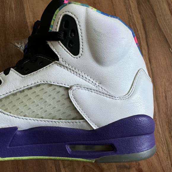 Jordan Shoes - Picture 8 of 14